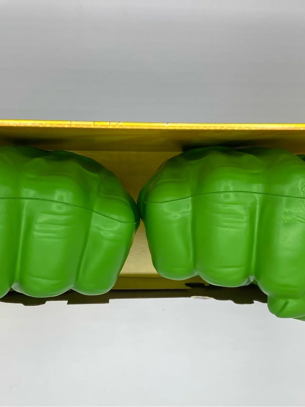 Hasbro Marvel Avengers Hulk Gamma Smash Fists New 2024 - Picture 3 of 3